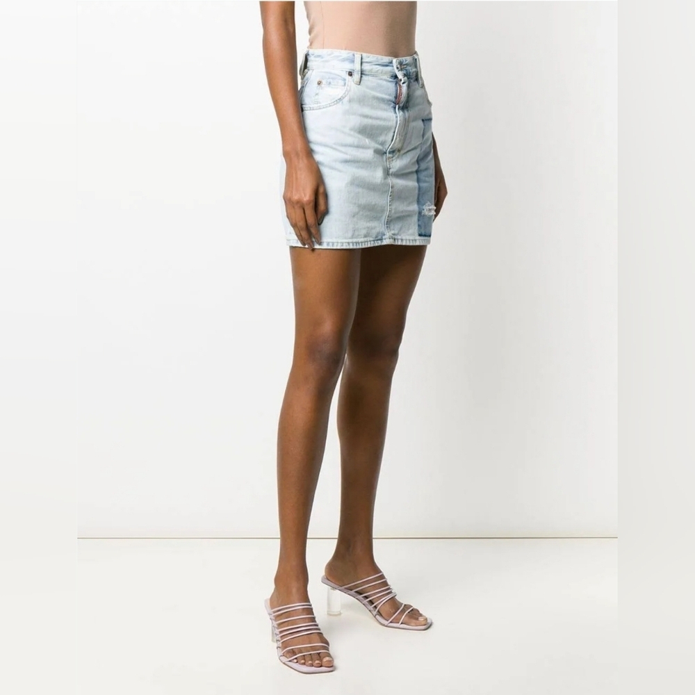 DSquared² Dalma Patch Denim Skirt - Blue - Mini Skirts Size 40